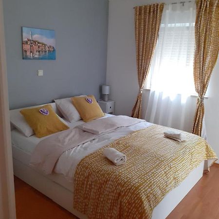 Lola Apartmani 로비니 외부 사진