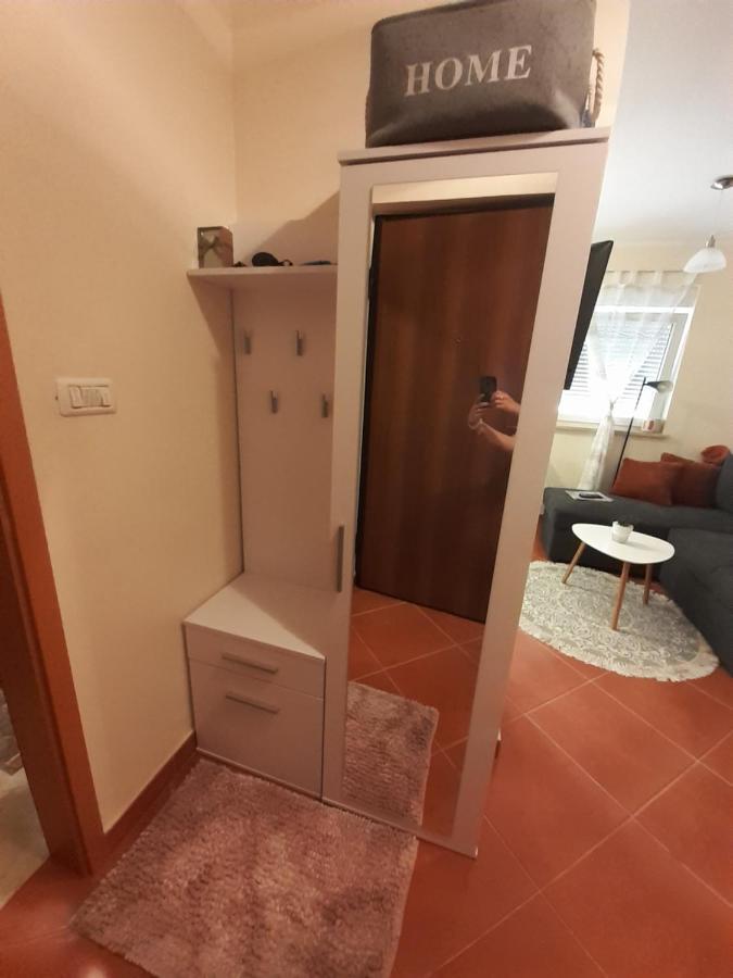 Lola Apartmani 로비니 외부 사진