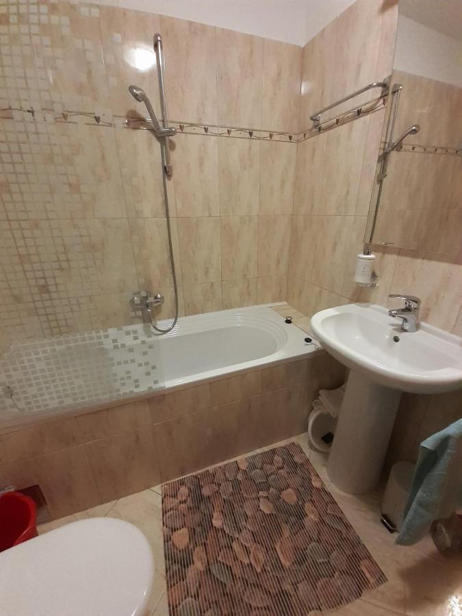 Lola Apartmani 로비니 외부 사진